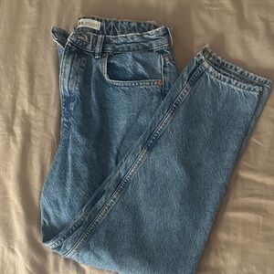 Zara Distressed Blue Jeans